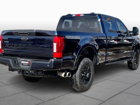 Used 2021 Ford F250 Lariat image 13
