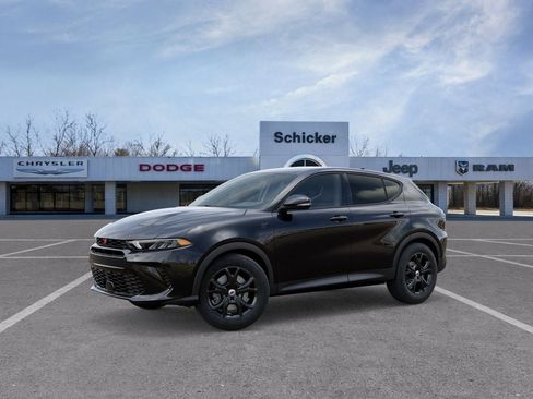 New 2025 Dodge Hornet GT w/ GT Blacktop Package AWD/4WD image 2