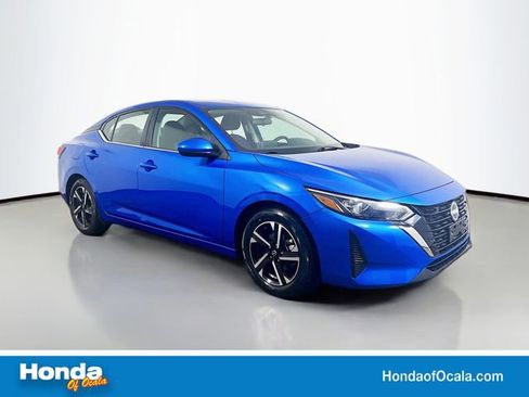 Used 2024 Nissan Sentra SV image 1