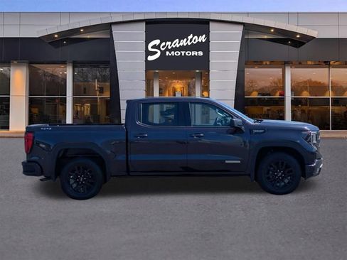 Used 2024 GMC Sierra 1500 Elevation AWD/4WD image 6