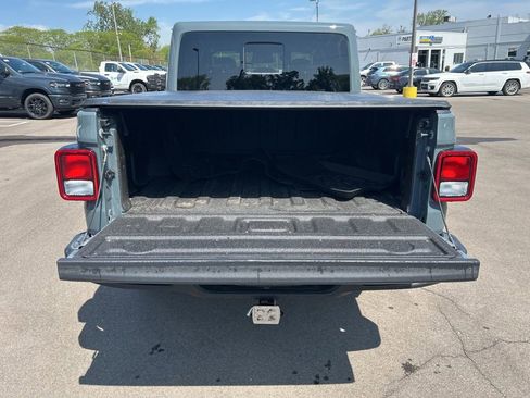 Used 2026 Jeep Gladiator Sport AWD/4WD image 10