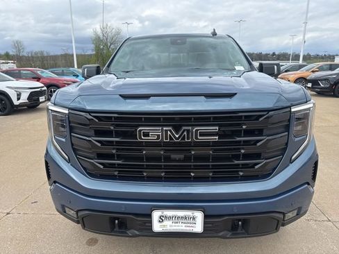 New 2026 GMC Sierra 1500 Elevation w/ Elevation Premium Package AWD/4WD image 11