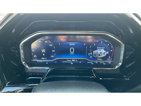 Used 2024 Chevrolet Silverado 3500 High Country AWD/4WD image 15