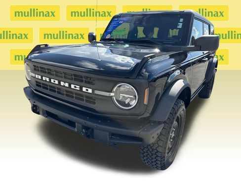 Used 2023 Ford Bronco Black Diamond AWD/4WD image 10