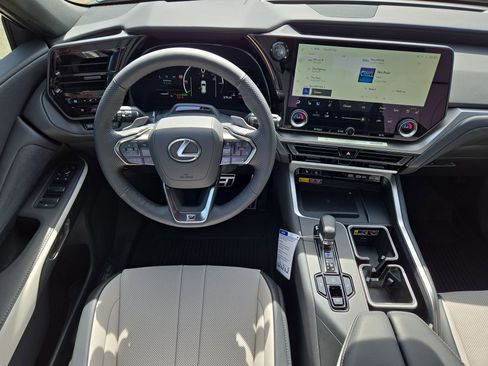 New 2026 Lexus TX 500h AWD image 14