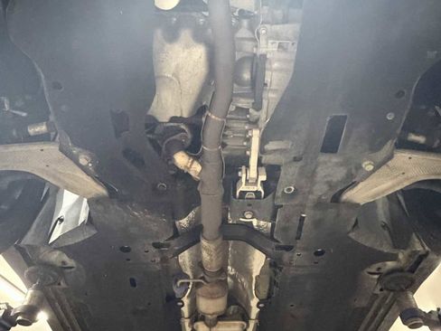 Used 2017 Ford Edge Titanium w/ Technology Package image 25