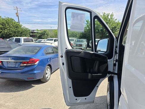 Used 2023 RAM ProMaster 2500 FWD image 22