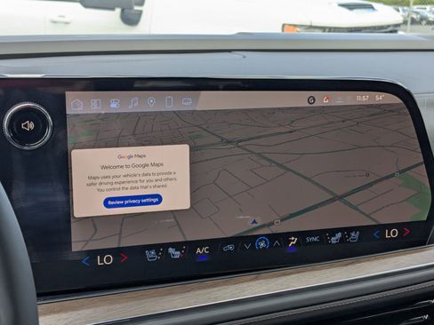 New 2025 Chevrolet Suburban High Country image 13