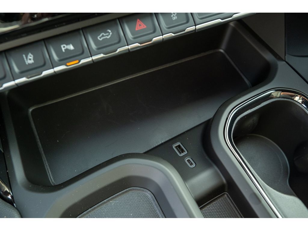 New 2026 GMC Sierra 2500 AT4 w/ AT4 Premium Plus Package AWD/4WD image 27