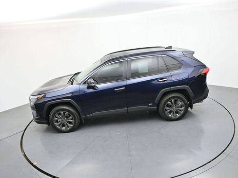 Used 2025 Toyota RAV4 Limited w/ Advanced Technology Package AWD/4WD image 33