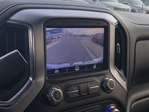 Used 2022 GMC Sierra 1500 SLT w/ SLT Premium Plus Package image 16