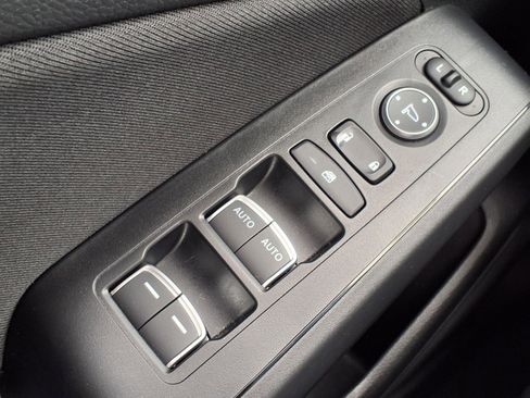 Used 2025 Honda Civic Sport image 10