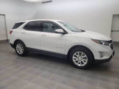 Used 2019 Chevrolet Equinox LT w/ Driver Convenience Package AWD/4WD image 11