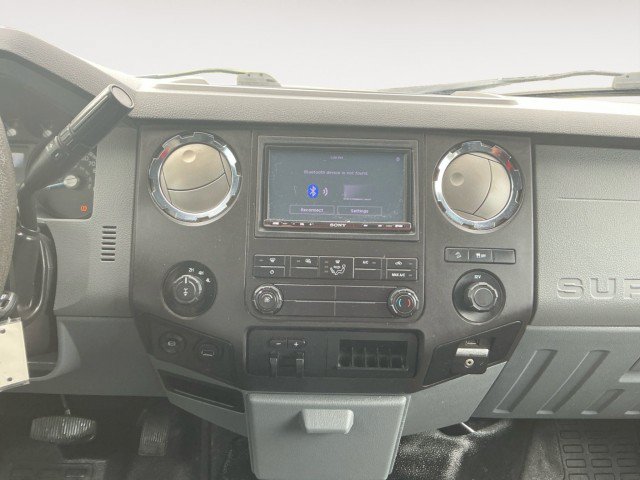 Used 2015 Ford F250 XL w/ Power Equipment Group AWD/4WD image 4