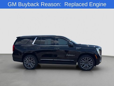 Used 2025 GMC Yukon Denali Ultimate AWD/4WD image 7