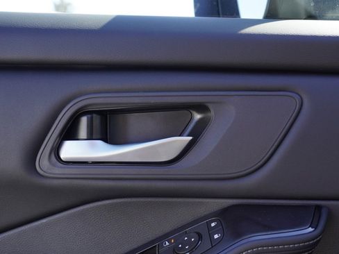 New 2026 Nissan Rogue SV image 9