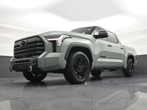 Used 2024 Toyota Tundra SR5 w/ SR5 Premium Package RWD image 24