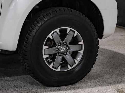 Used 2019 Nissan Frontier PRO-4X image 49