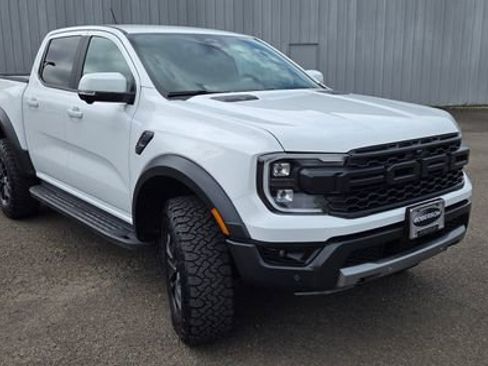 Used 2025 Ford Ranger Raptor AWD/4WD image 3