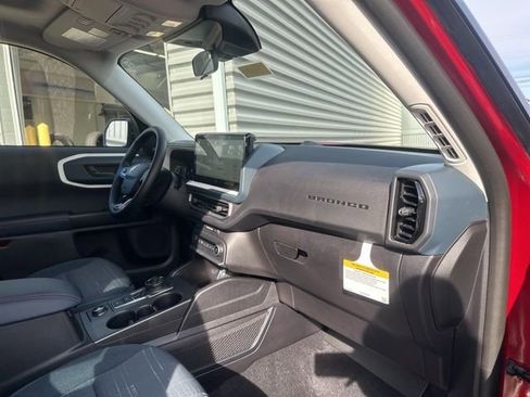 New 2025 Ford Bronco Sport Heritage w/ Convenience Package image 32