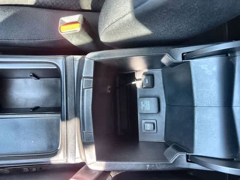 Used 2015 Honda CR-V LX image 27
