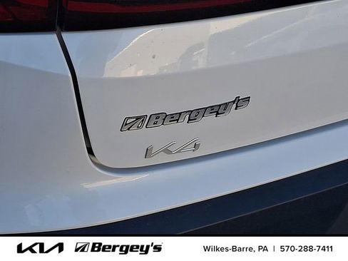 New 2025 Kia K4 EX image 21