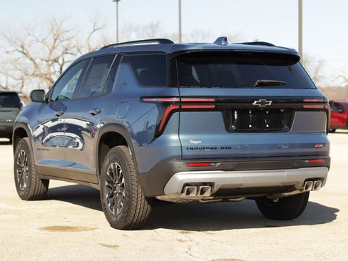 New 2026 Chevrolet Traverse Z71 w/ Enhanced Driving Package image 5