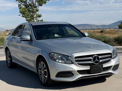 Used 2016 Mercedes-Benz C 300 4MATIC Sedan image 3
