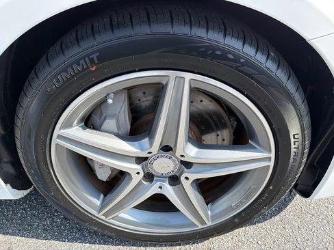 Used 2017 Mercedes-Benz E 300 image 12