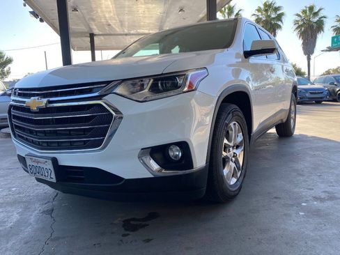 Used 2018 Chevrolet Traverse LT FWD image 30