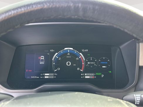 Used 2024 Toyota Tundra Limited AWD/4WD image 3