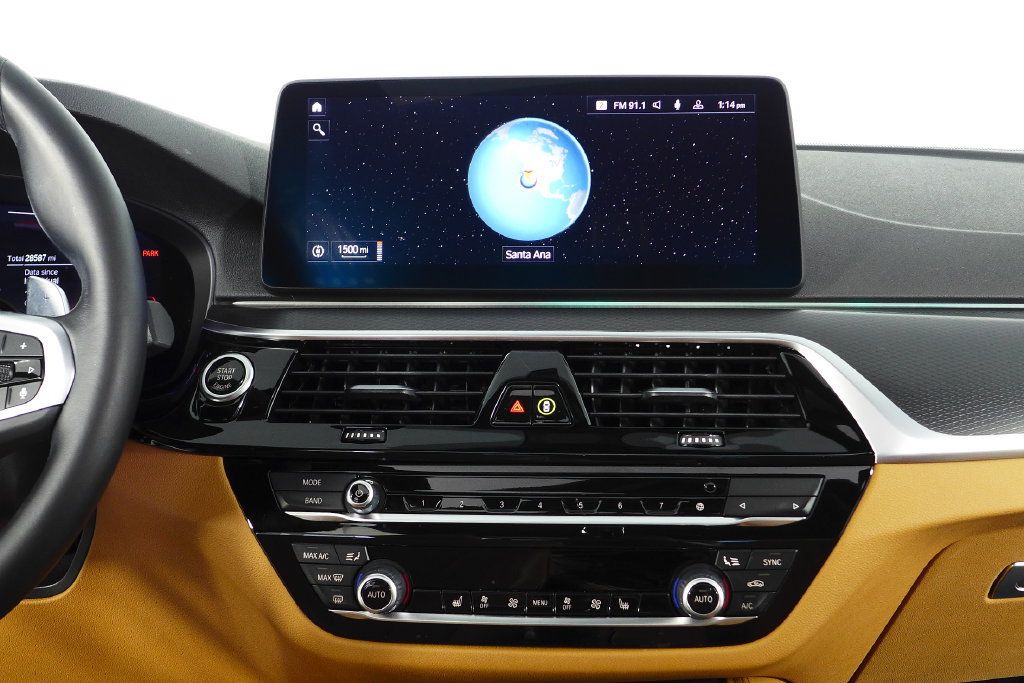 Used 2023 BMW 540i w/ M Sport Package RWD image 26