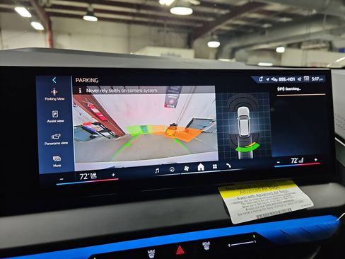 Certified 2025 BMW X3 xDrive30i w/ M Sport Package image 25