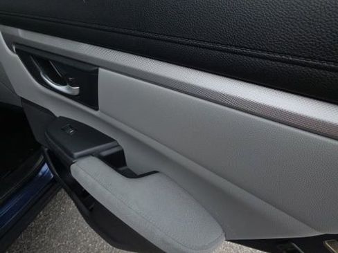 Used 2017 Honda CR-V LX image 21