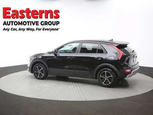 Used 2025 Kia Niro LX FWD image 49