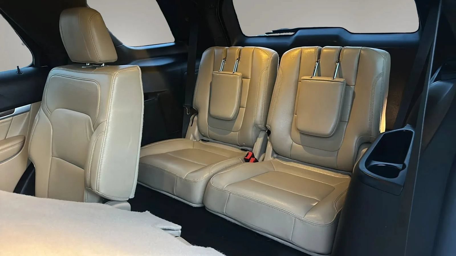 Used 2016 Ford Explorer Limited FWD image 16