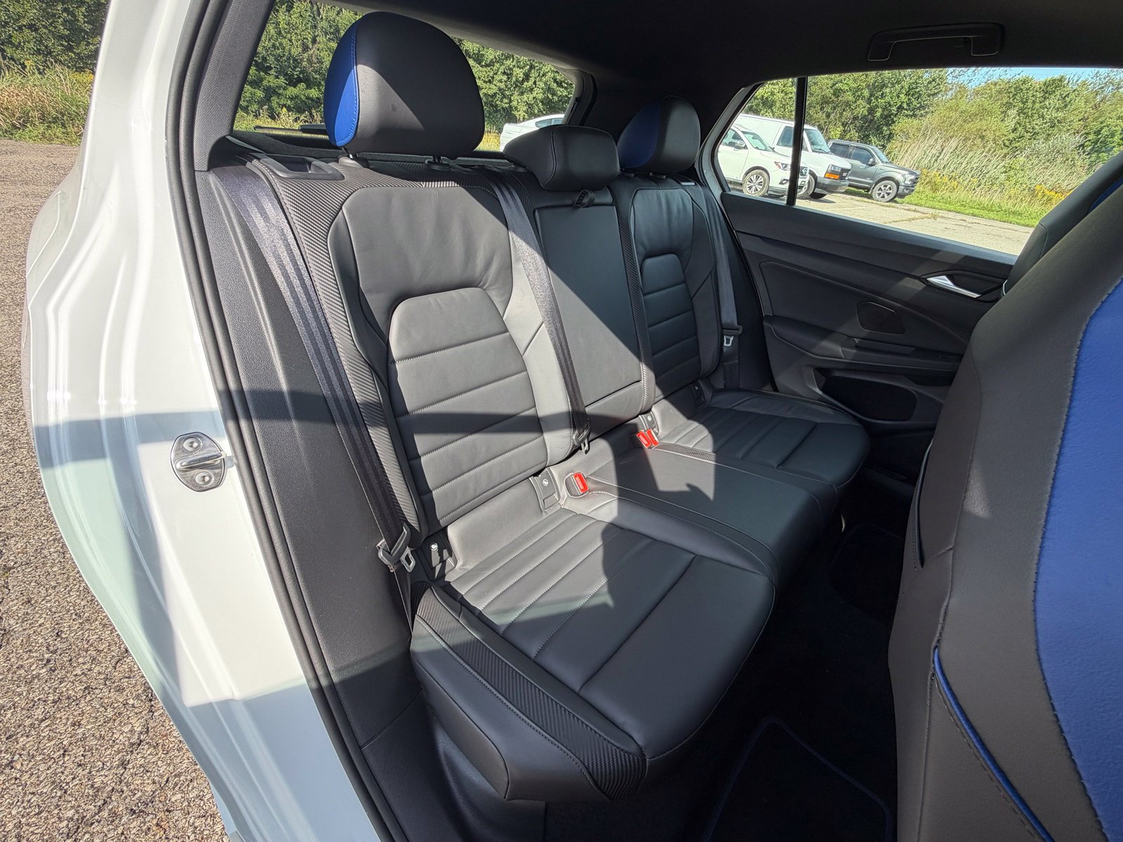 Used 2024 Volkswagen Golf R AWD/4WD image 5