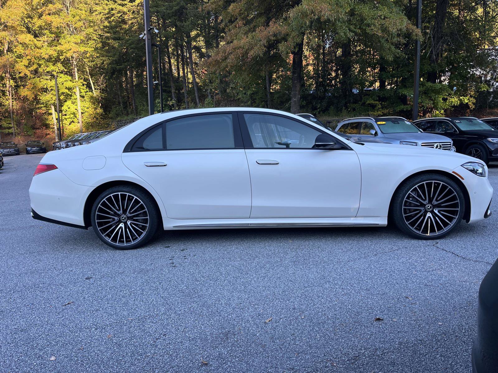 Used 2023 Mercedes-Benz S 580 4MATIC Sedan image 6