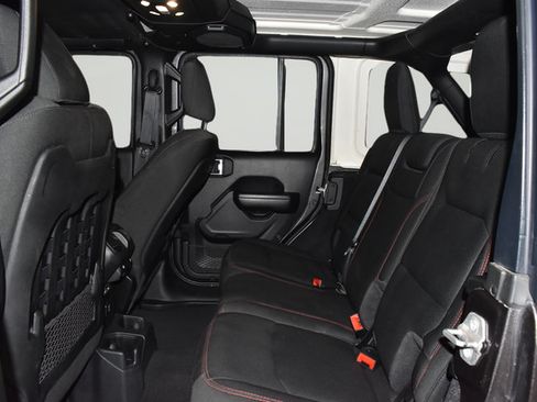 Used 2021 Jeep Wrangler Unlimited Rubicon w/ Uconnect 4C Nav & Sound Group AWD/4WD image 18