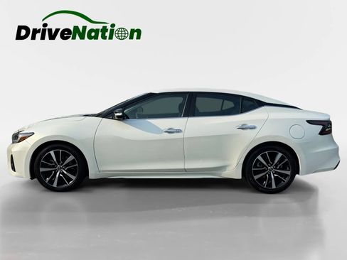 Used 2023 Nissan Maxima SV w/ Floor Mat Group FWD image 8