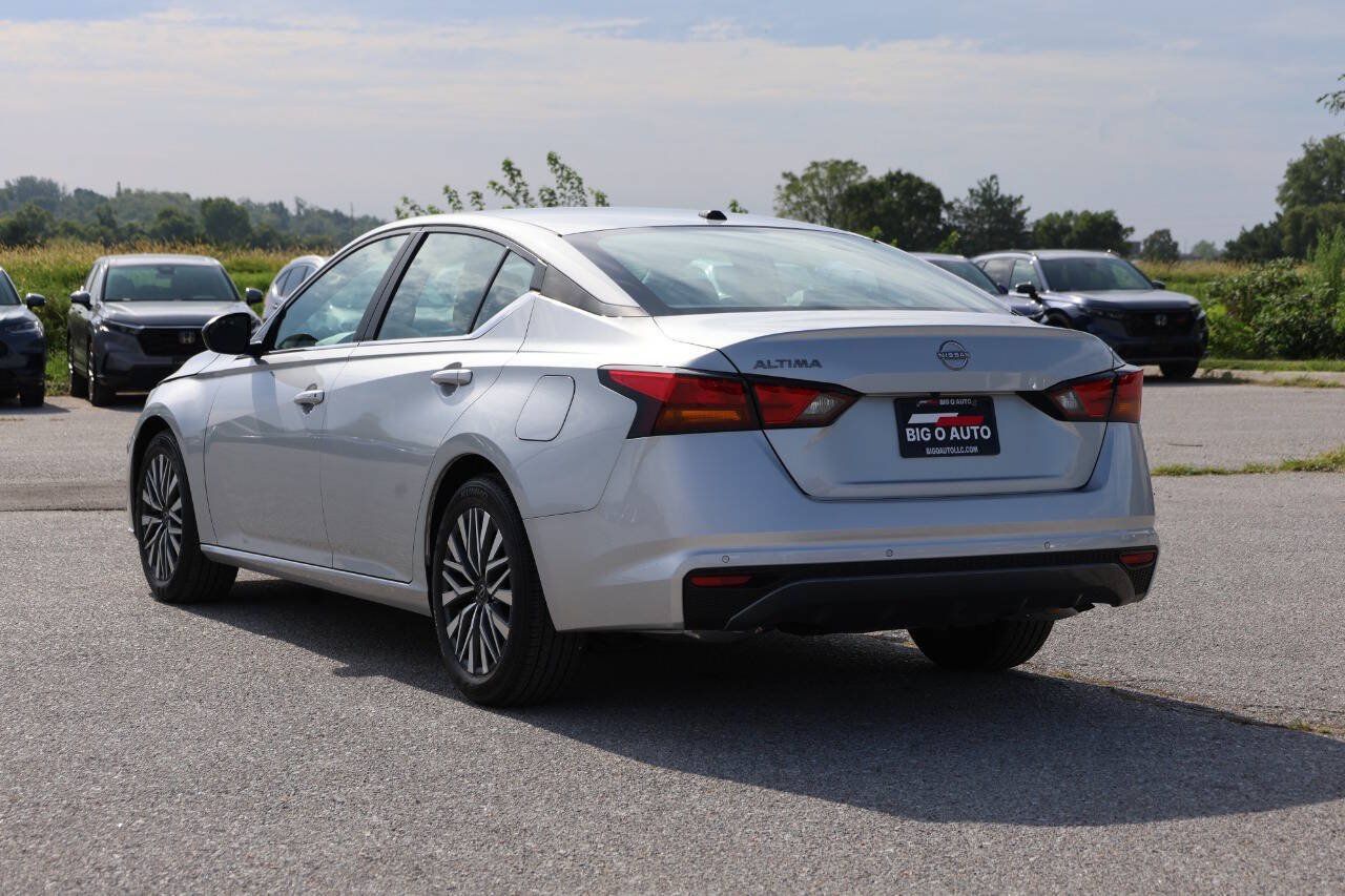 Used 2026 Nissan Altima 2.5 SV FWD image 11
