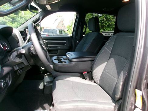 Certified 2025 RAM 2500 Big Horn AWD/4WD image 7