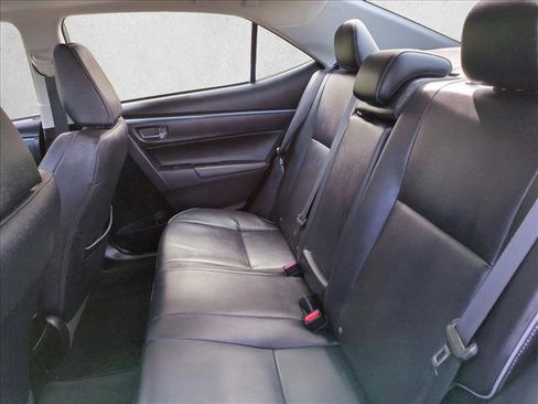 Used 2015 Toyota Corolla S Premium image 19