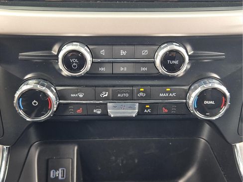 Used 2023 Ford F150 XLT w/ Equipment Group 302A High AWD/4WD image 18