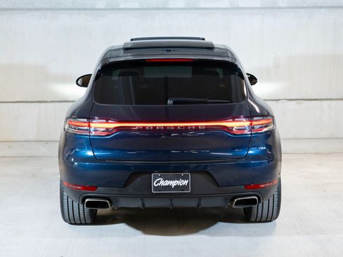 Certified 2020 Porsche Macan AWD/4WD image 10