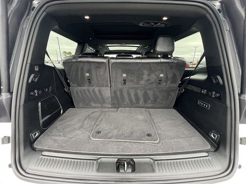 Used 2022 Jeep Wagoneer Series III image 25