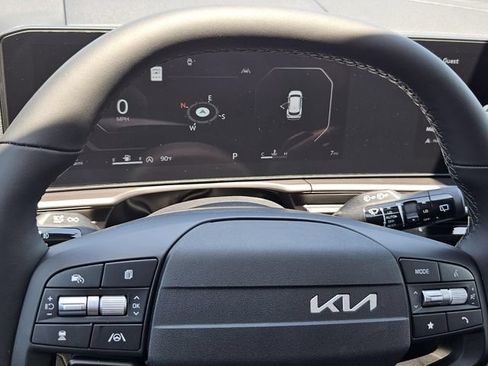 New 2026 Kia Sportage SX FWD image 19