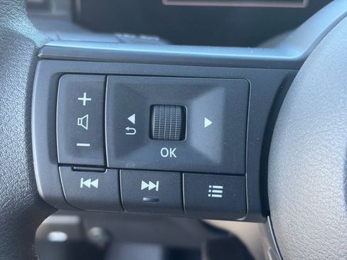 New 2026 Nissan Kicks S image 12