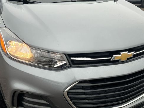 Used 2020 Chevrolet Trax LS w/ Tint and Cruise Package image 11