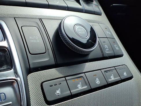 Used 2021 Hyundai Palisade Limited FWD image 15